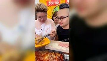 娱乐吃瓜酱胡闹厨房,一场美食与欢乐的狂欢盛宴